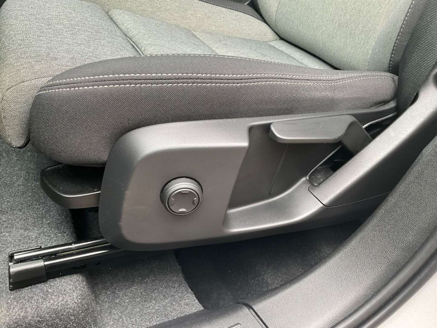 Volvo XC40 Core - 2023 - Joinsteer - #9