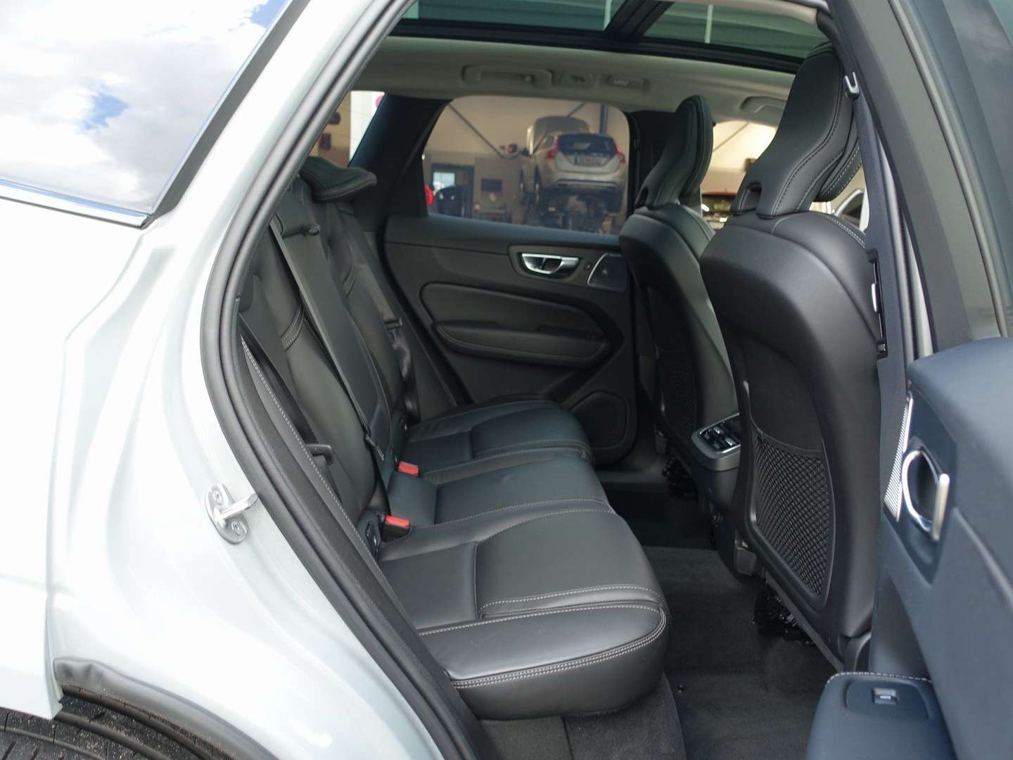 Volvo XC60 B5 Inscription - 2024 - Joinsteer - #11