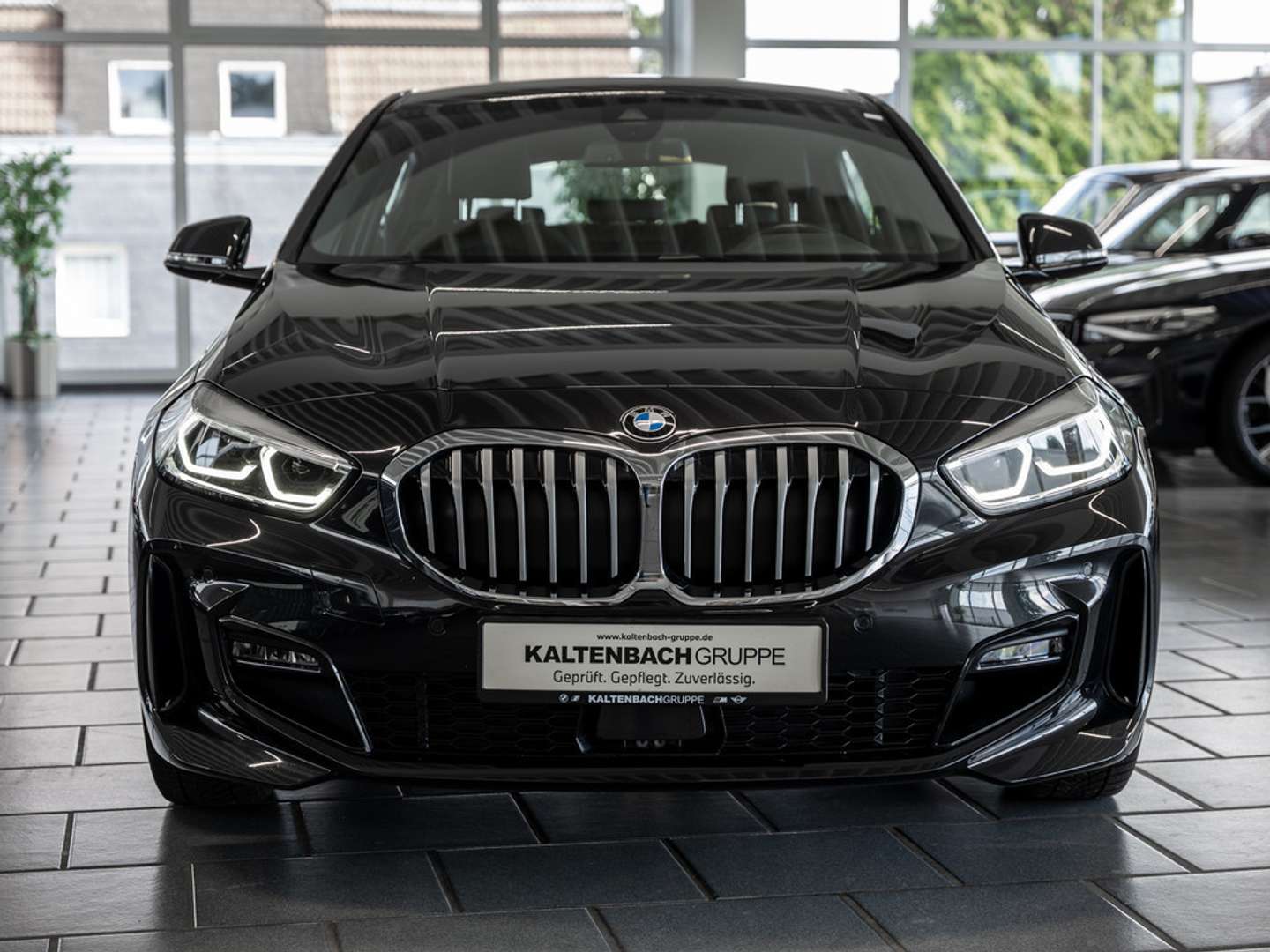 BMW Série 1 M Sport 120i - 2023 - Joinsteer - #2