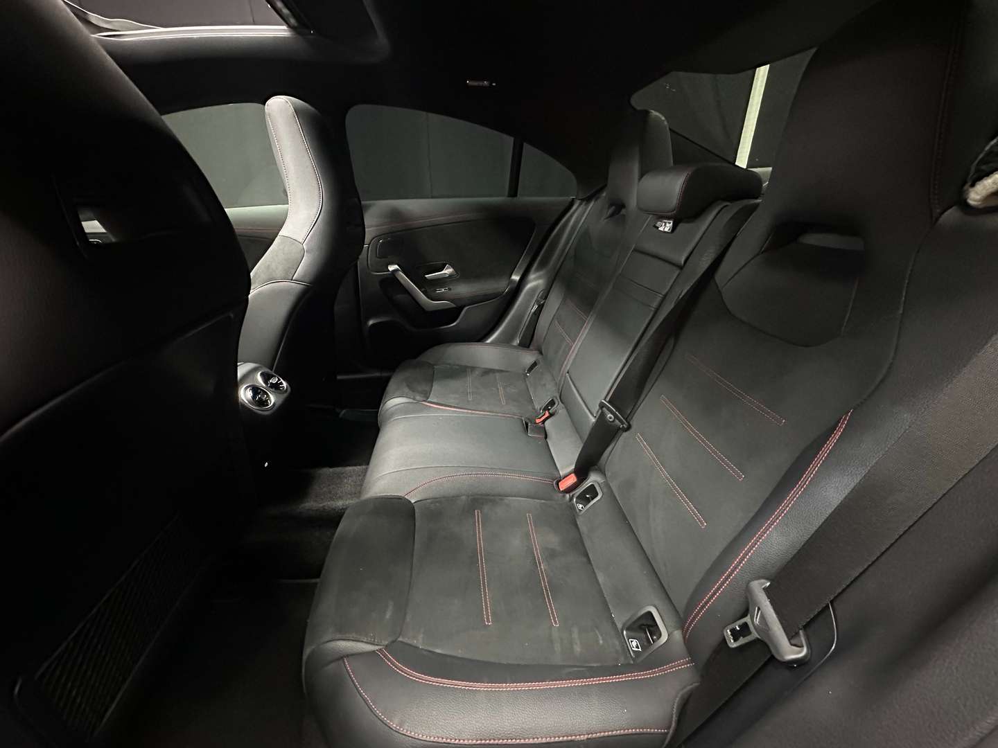 Mercedes CLA 180 AMG Line - 2024 - Joinsteer - #11
