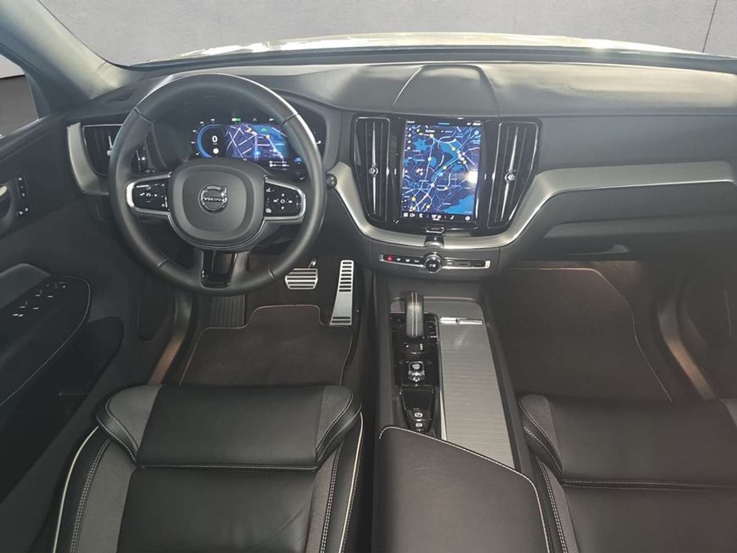 Volvo XC60 T6 Recharge R-Design - 2022 - Joinsteer - #9