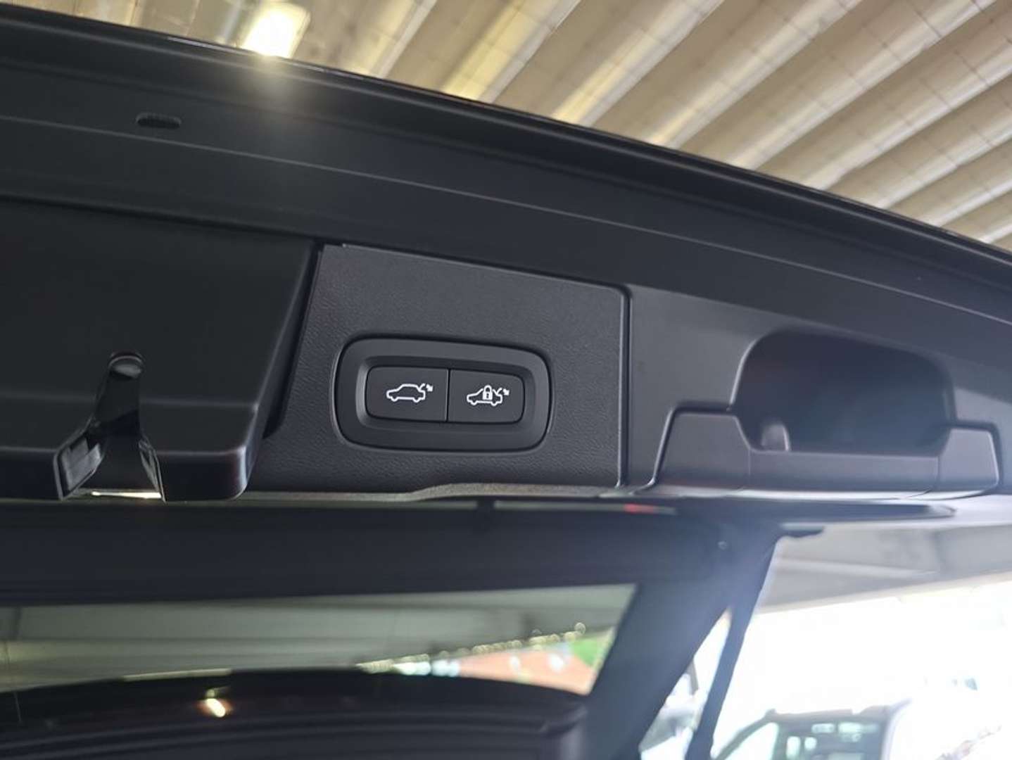Volvo XC60 T6 Recharge R-Design - 2022 - Joinsteer - #18