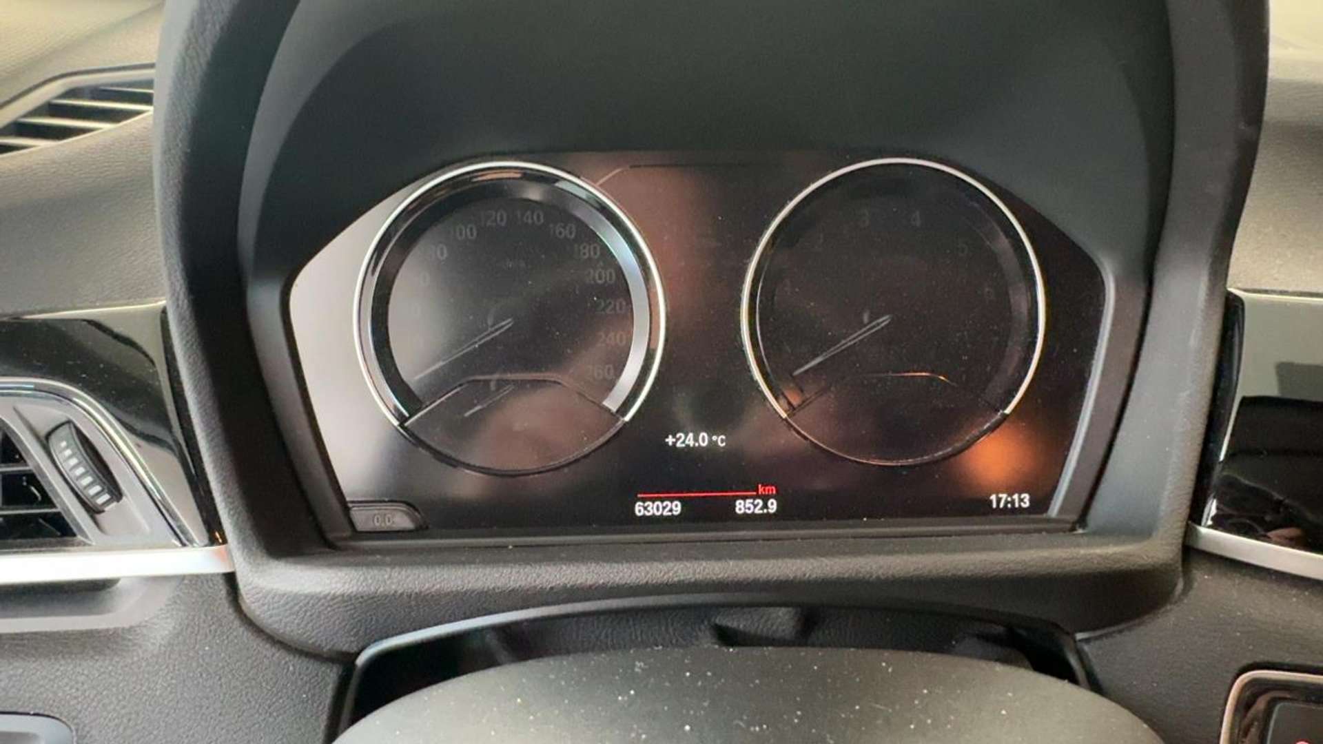 BMW X1 SDrive18i - 2020 - Joinsteer - #8