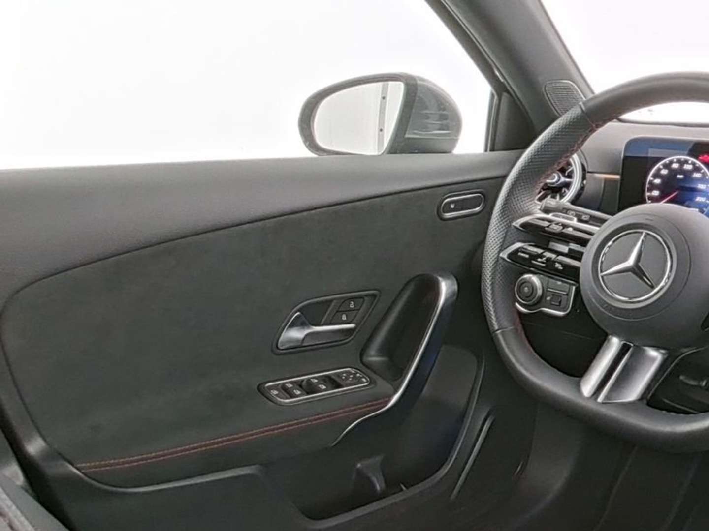Mercedes Classe A 180 AMG Line - 2024 - Joinsteer - #5