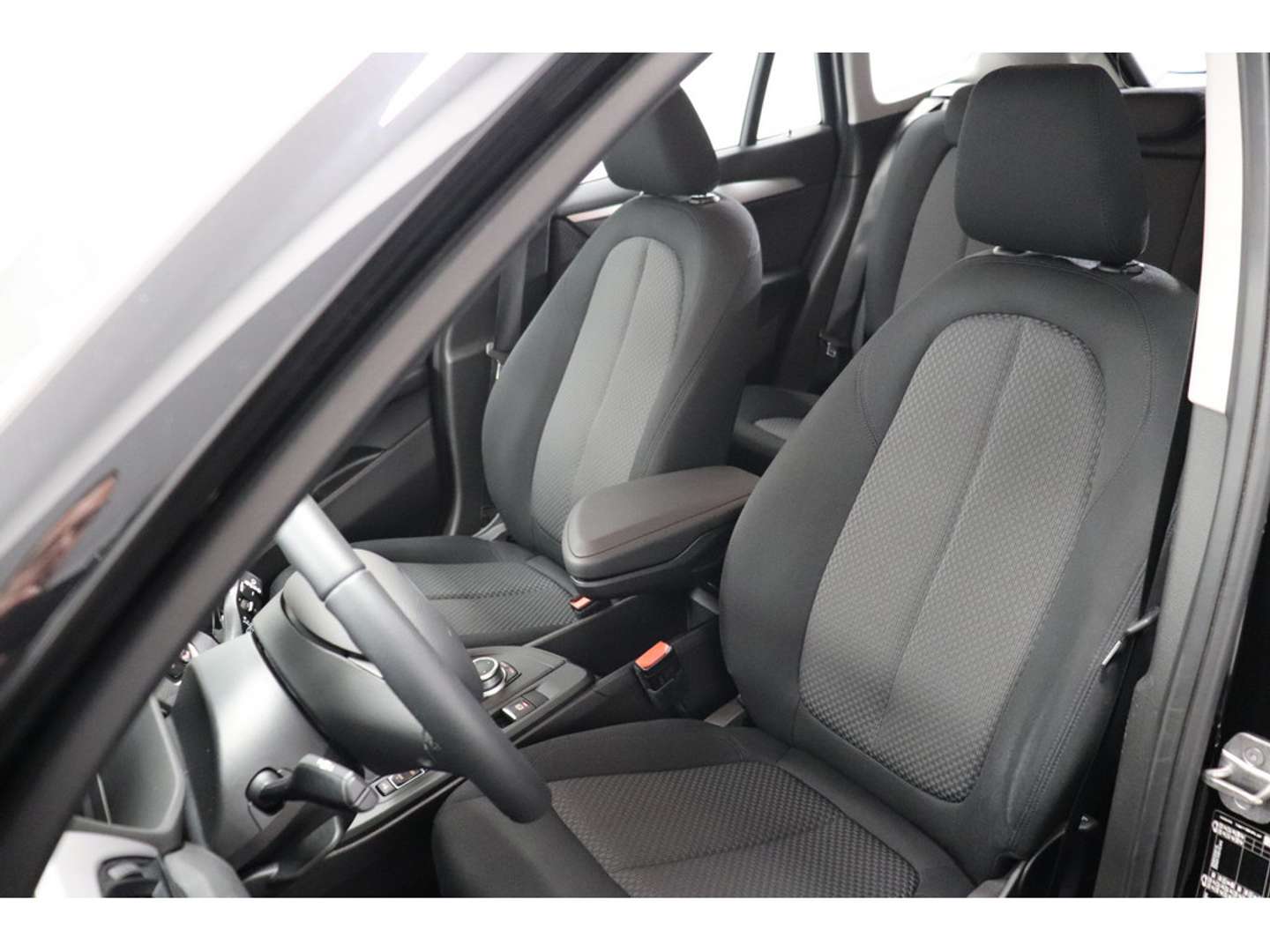 BMW X1 Advantage SDrive 18i - 2022 - Joinsteer - #10