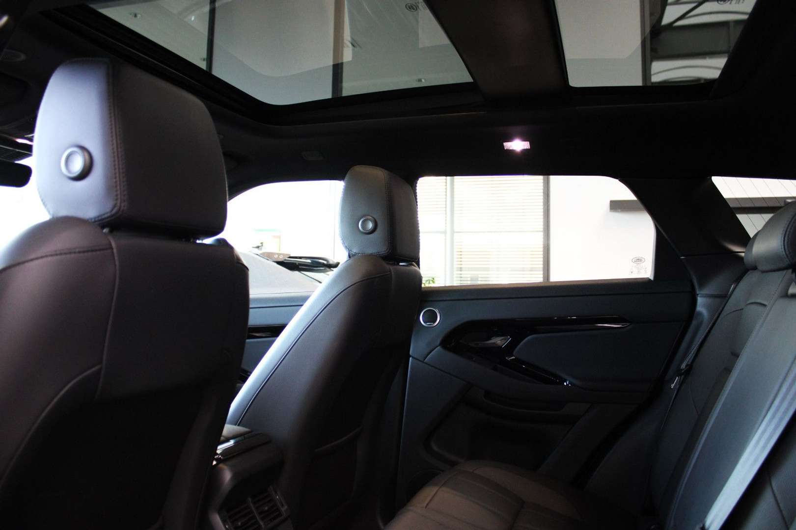 Land Rover Range Rover Evoque P300e Dynamic SE - 2024 - Joinsteer - #12