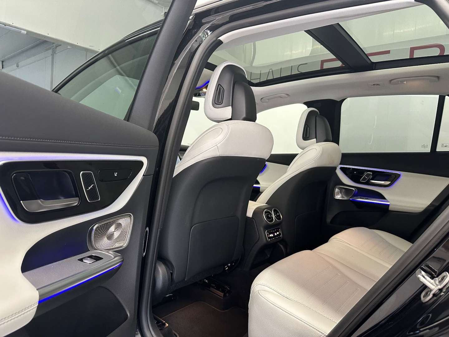 Mercedes GLC 300 AMG Line - 2024 - Joinsteer - #14