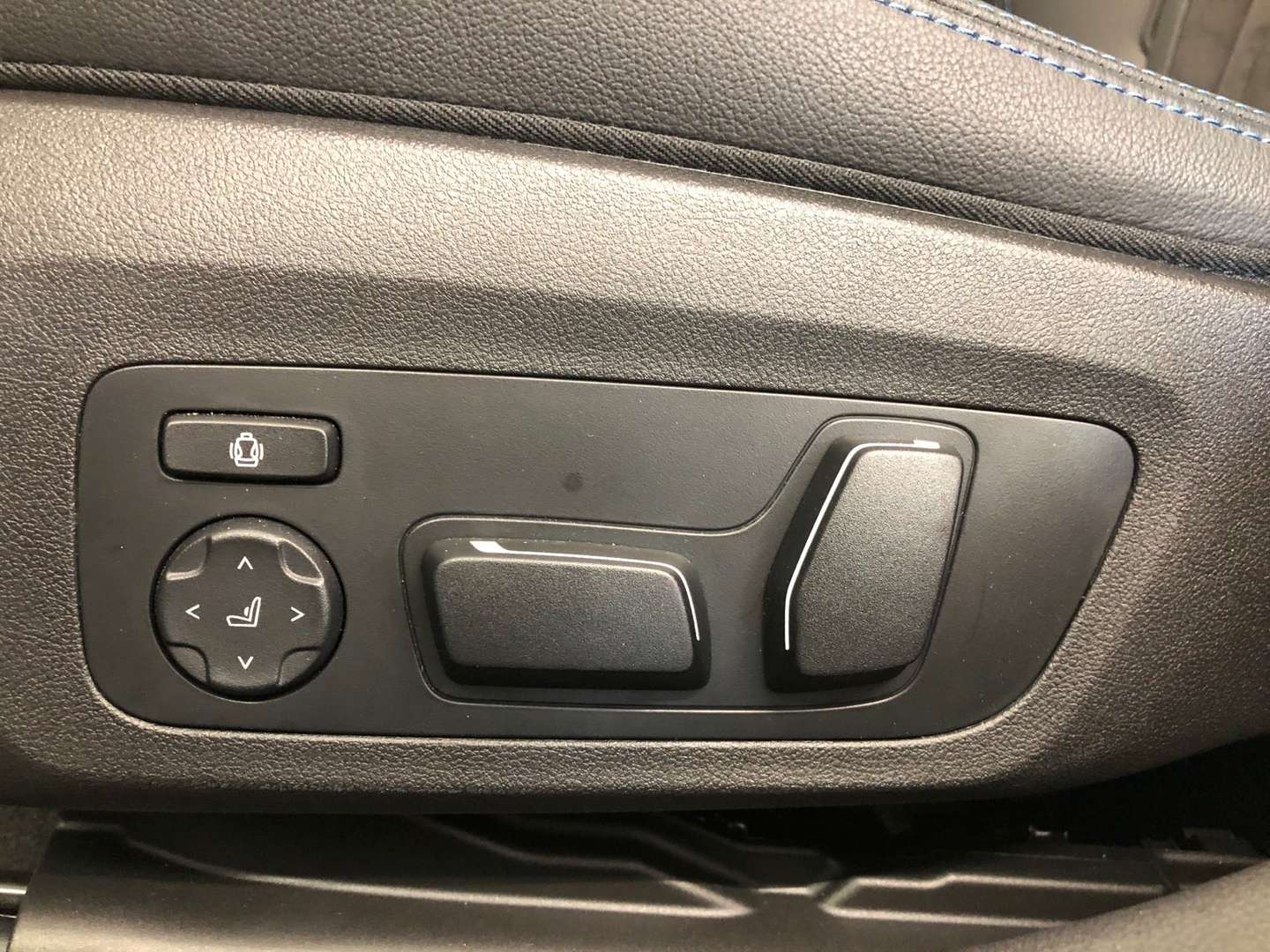 BMW Série 3 330e XDrive - 2024 - Joinsteer - #6