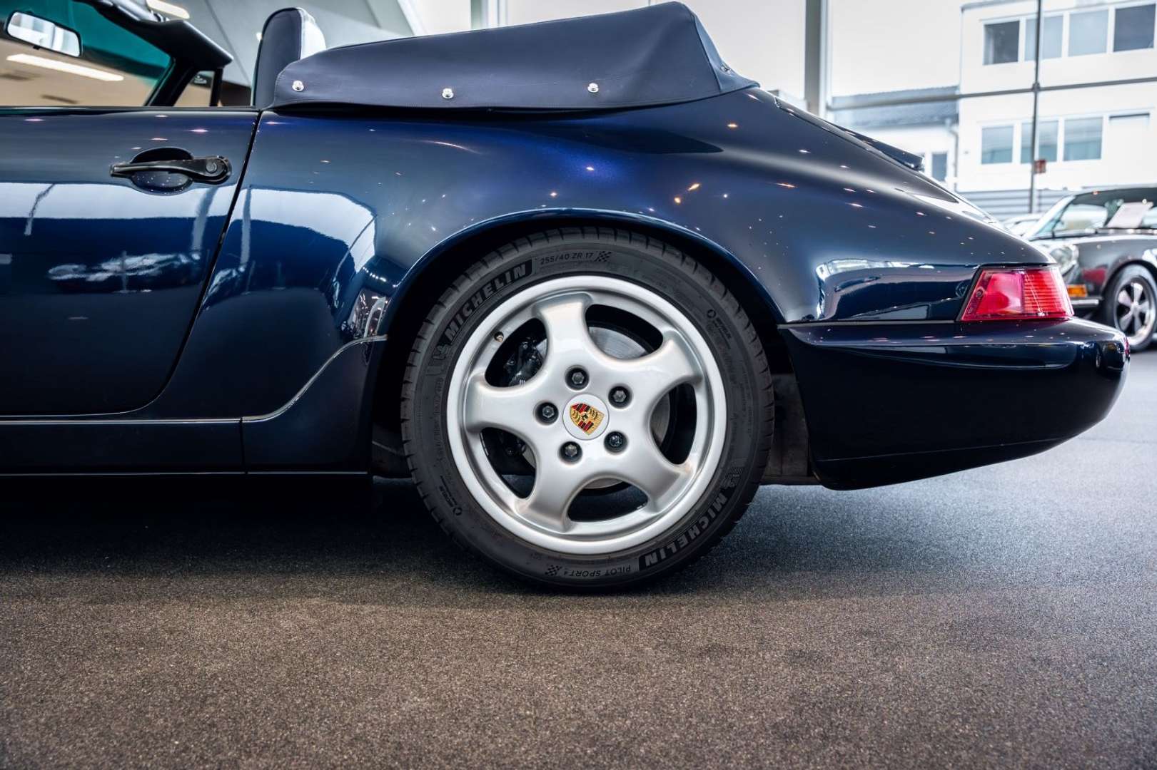 Porsche 964 Carrera 4 Cabriolet - 1991 - Joinsteer - #6