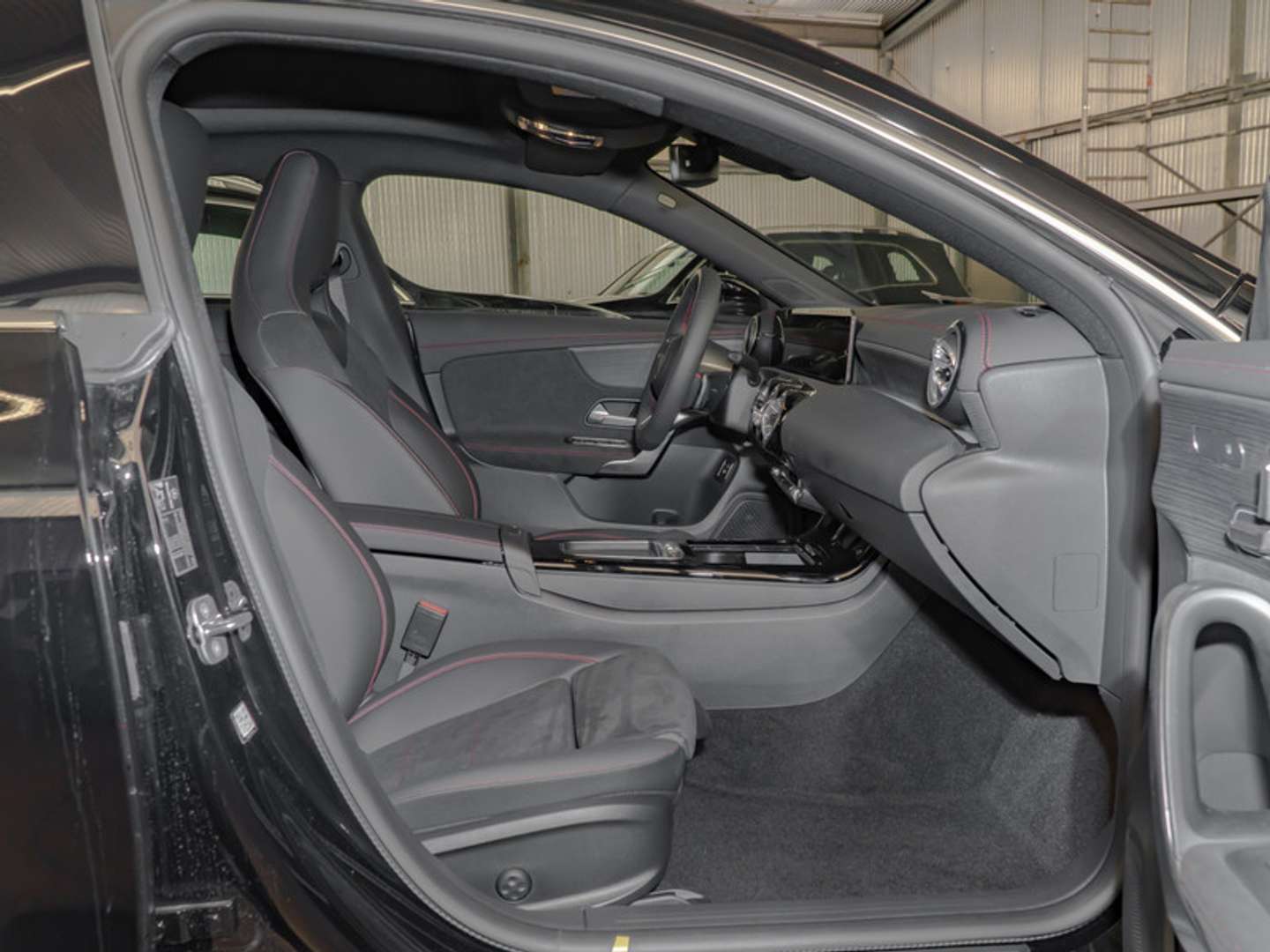 Mercedes CLA 180 AMG Line - 2025 - Joinsteer - #6