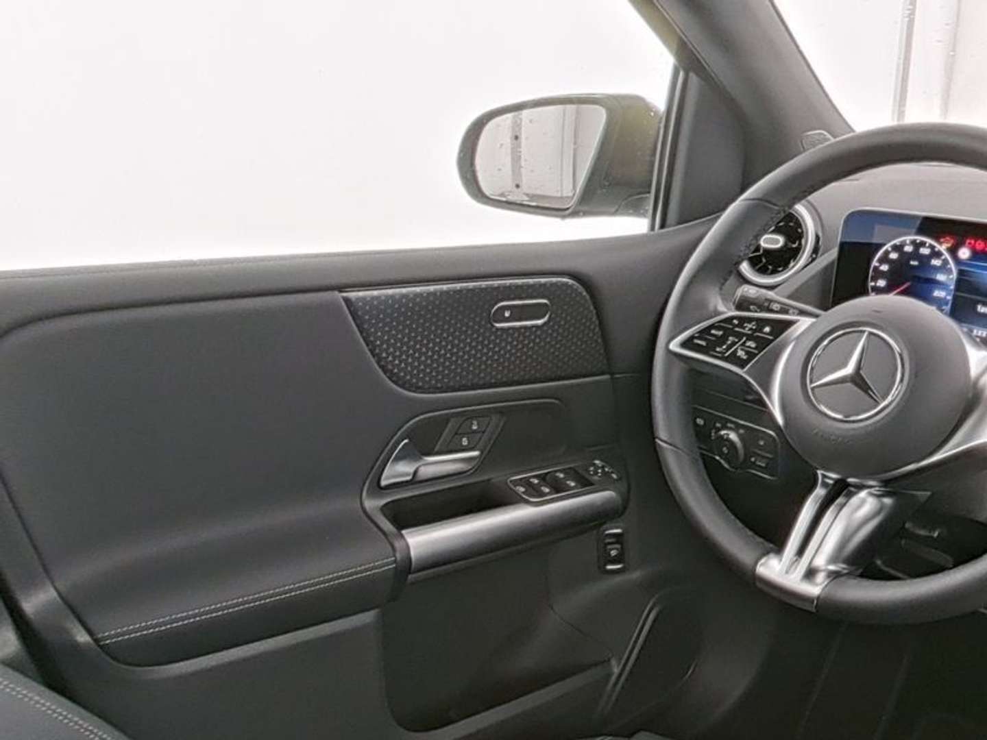 Mercedes Classe B 180 Progressive - 2024 - Joinsteer - #8