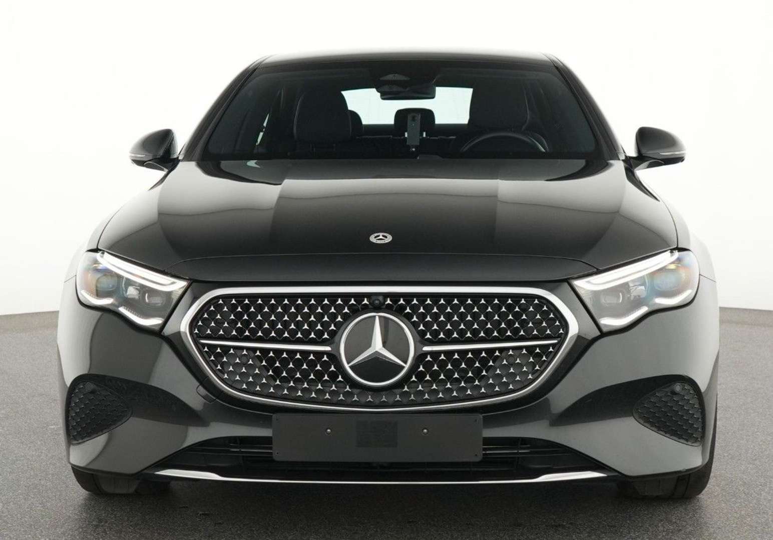 Mercedes Classe E 200 Avantgarde - 2024 - Joinsteer - #9