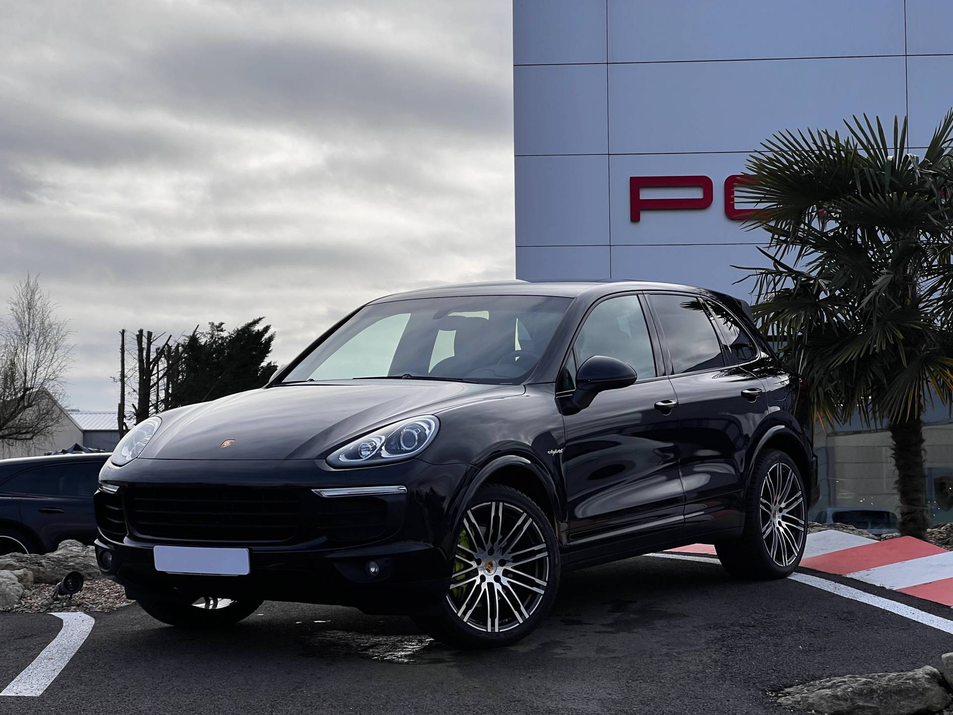 Porsche Cayenne II ph2 S E-Hybrid Platinum Edition - 2017 - Joinsteer - #1