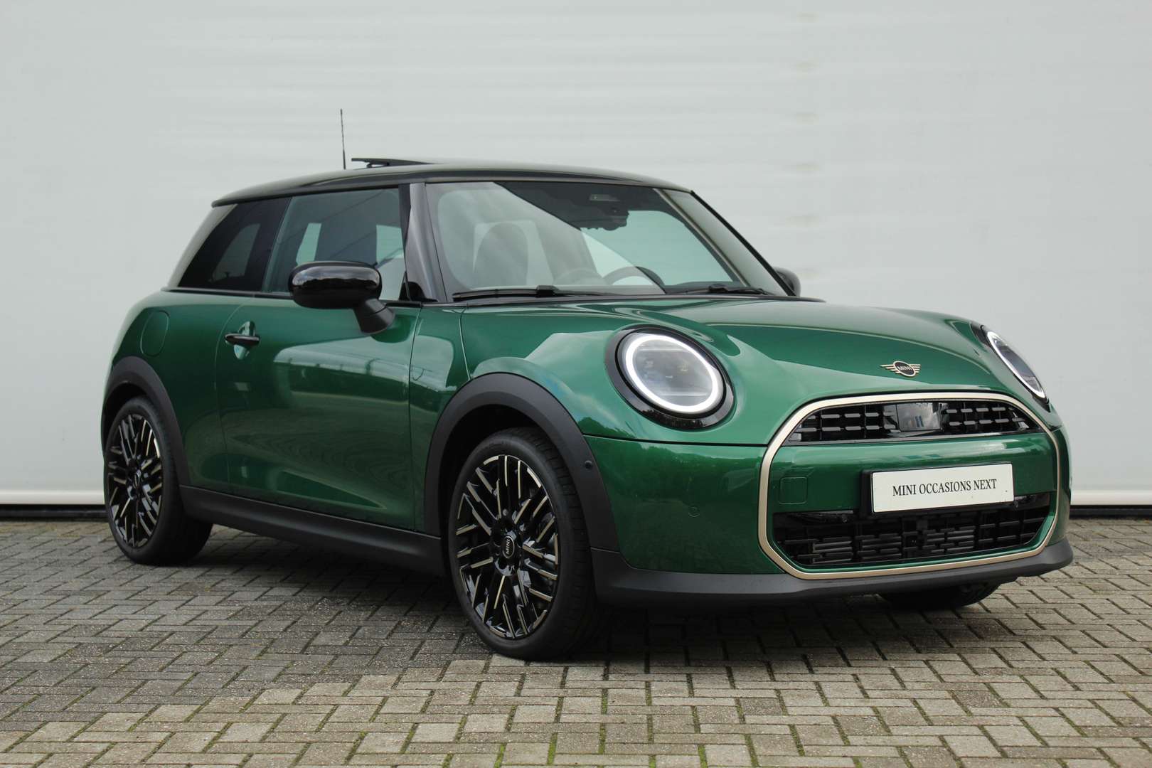 Mini Hatchback Favoured Cooper - 2025 - Joinsteer - #22