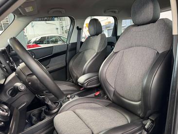 Mini Countryman COOPER SE — photo 6