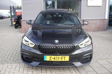 BMW Série 1 118i — photo 8