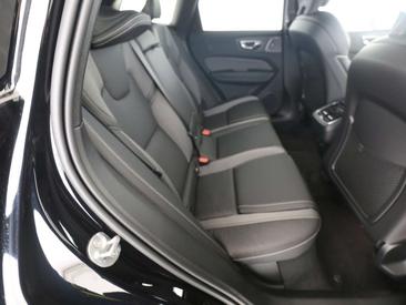 Volvo XC60 B5 Inscription — photo 4