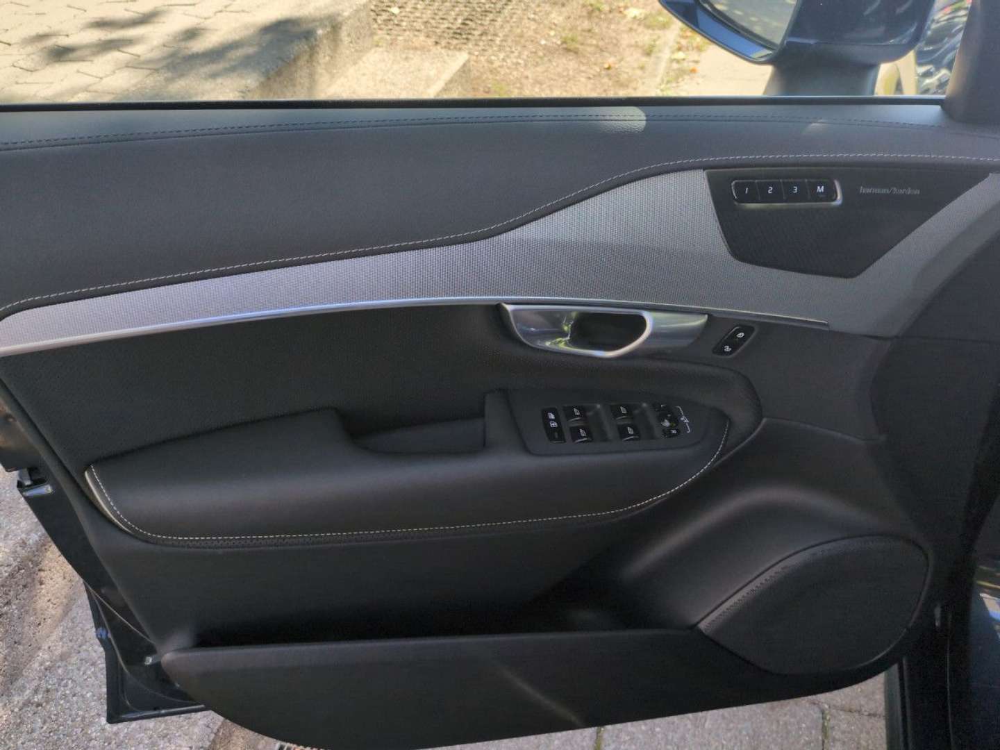 Volvo XC90 T8 Recharge Ultimate - 2023 - Joinsteer - #4