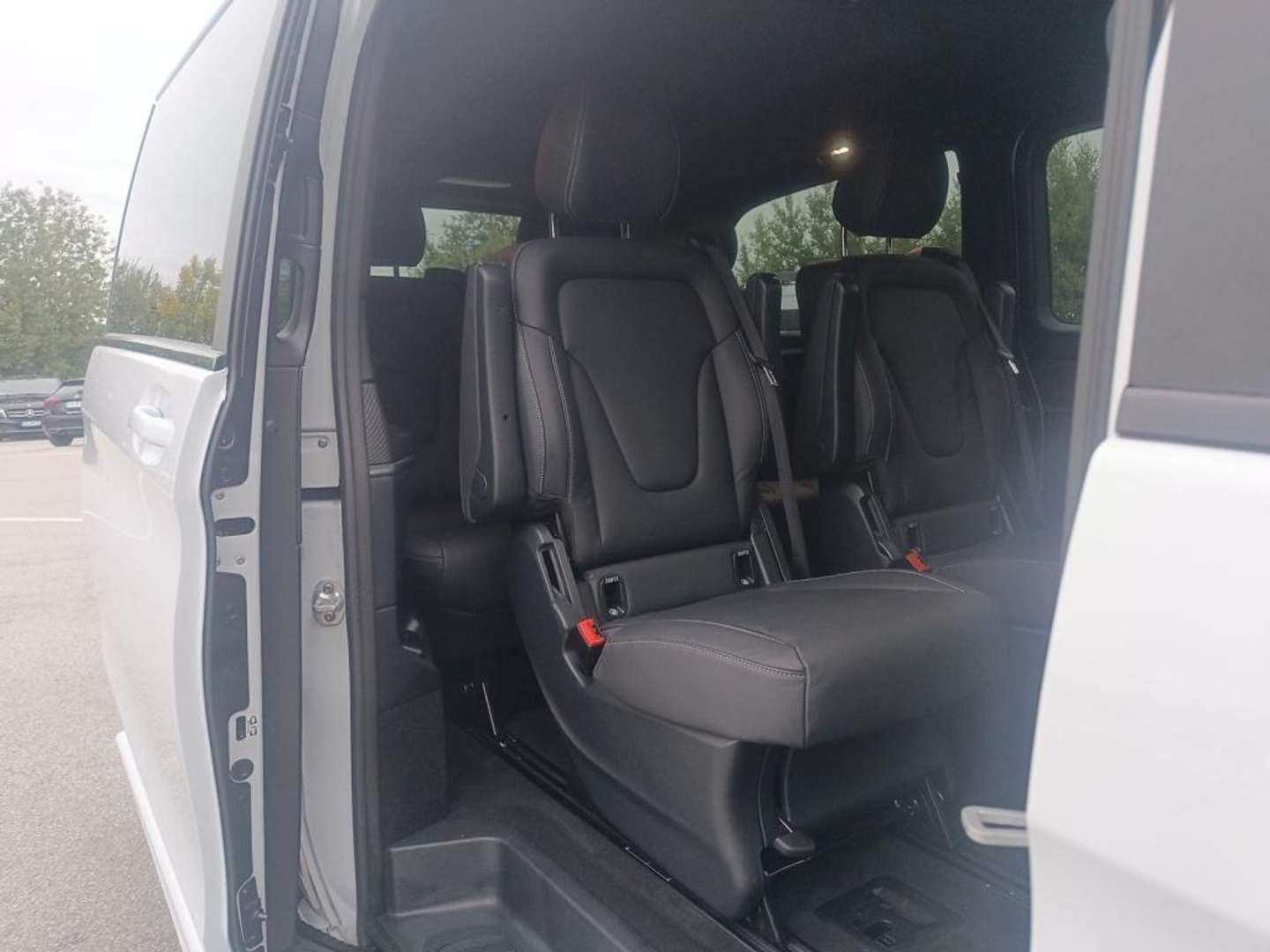 Mercedes V 250 250 Avantgarde - 2024 - Joinsteer - #11