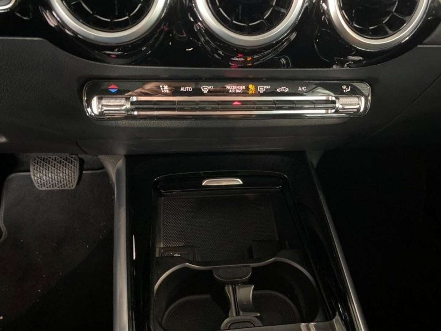 Mercedes Classe B 180 Progressive - 2024 - Joinsteer - #17