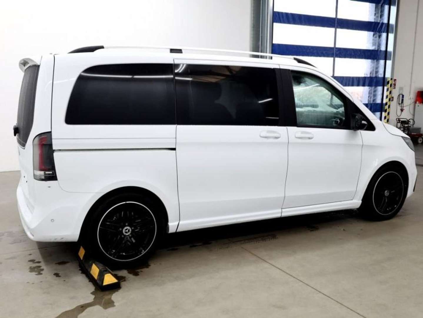 Mercedes V 220 220 AMG Line - 2024 - Joinsteer - #4