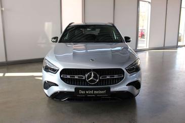 Mercedes GLA 200 PROGRESSIVE — photo 2