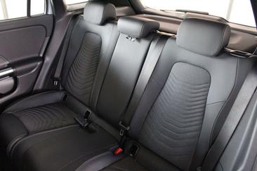 Mercedes GLA 200 PROGRESSIVE — photo 9