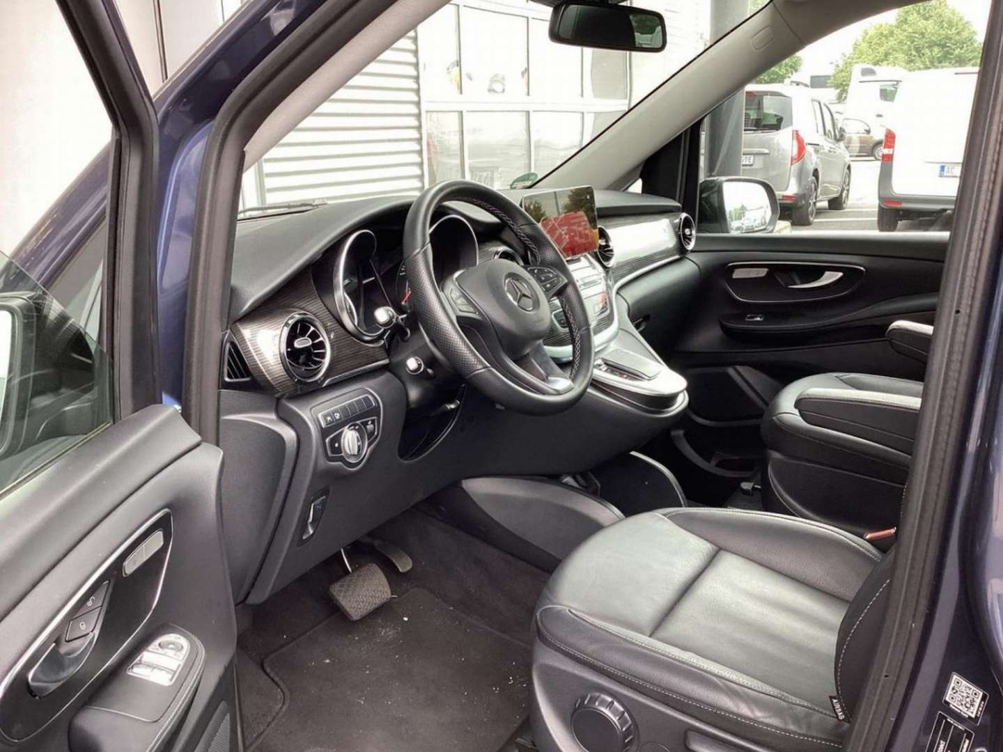 Mercedes EQV 300 AVANTGAR - 2024 - Joinsteer - #7