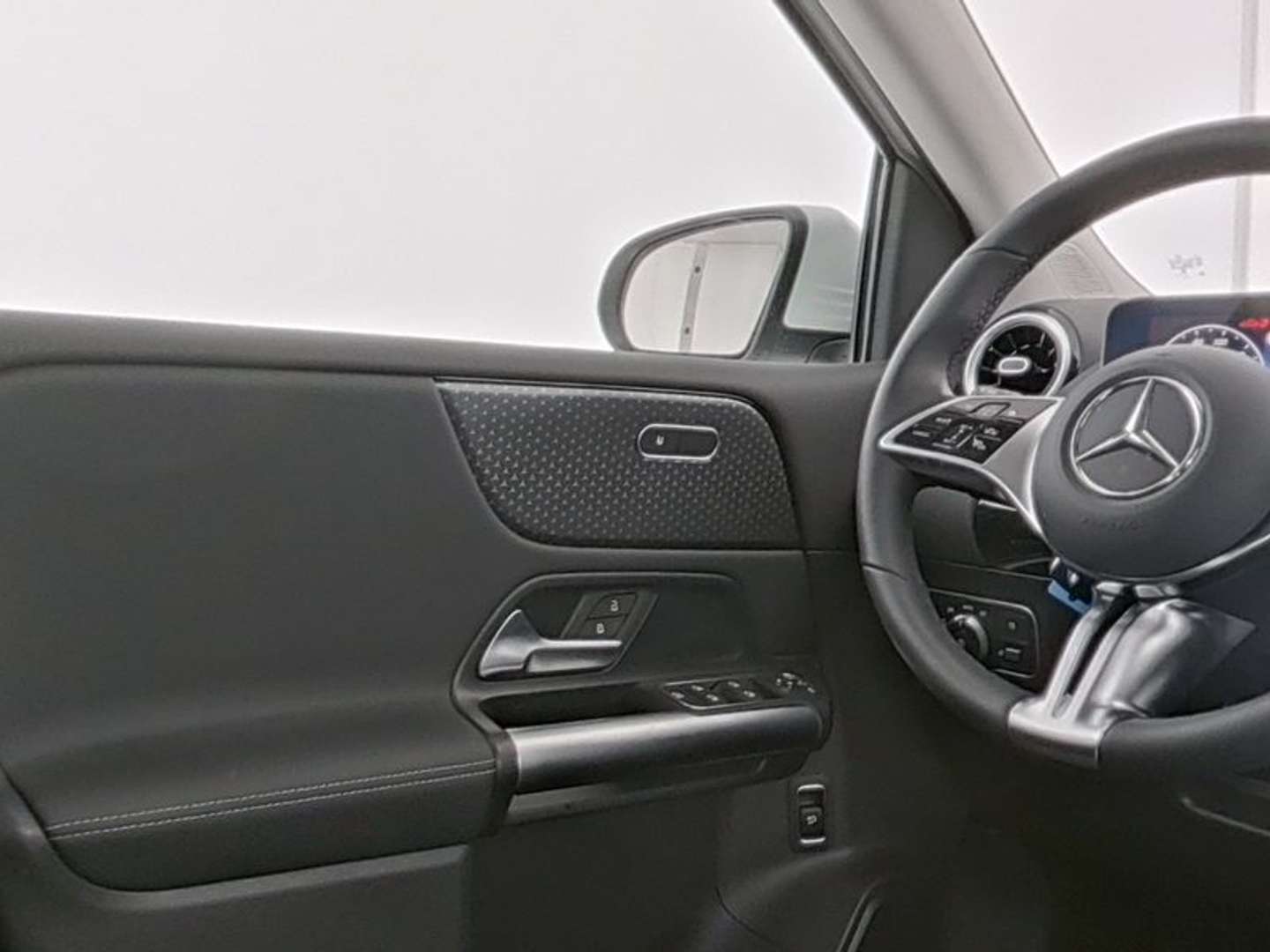 Mercedes Classe B 180 Progressive Line - 2024 - Joinsteer - #8