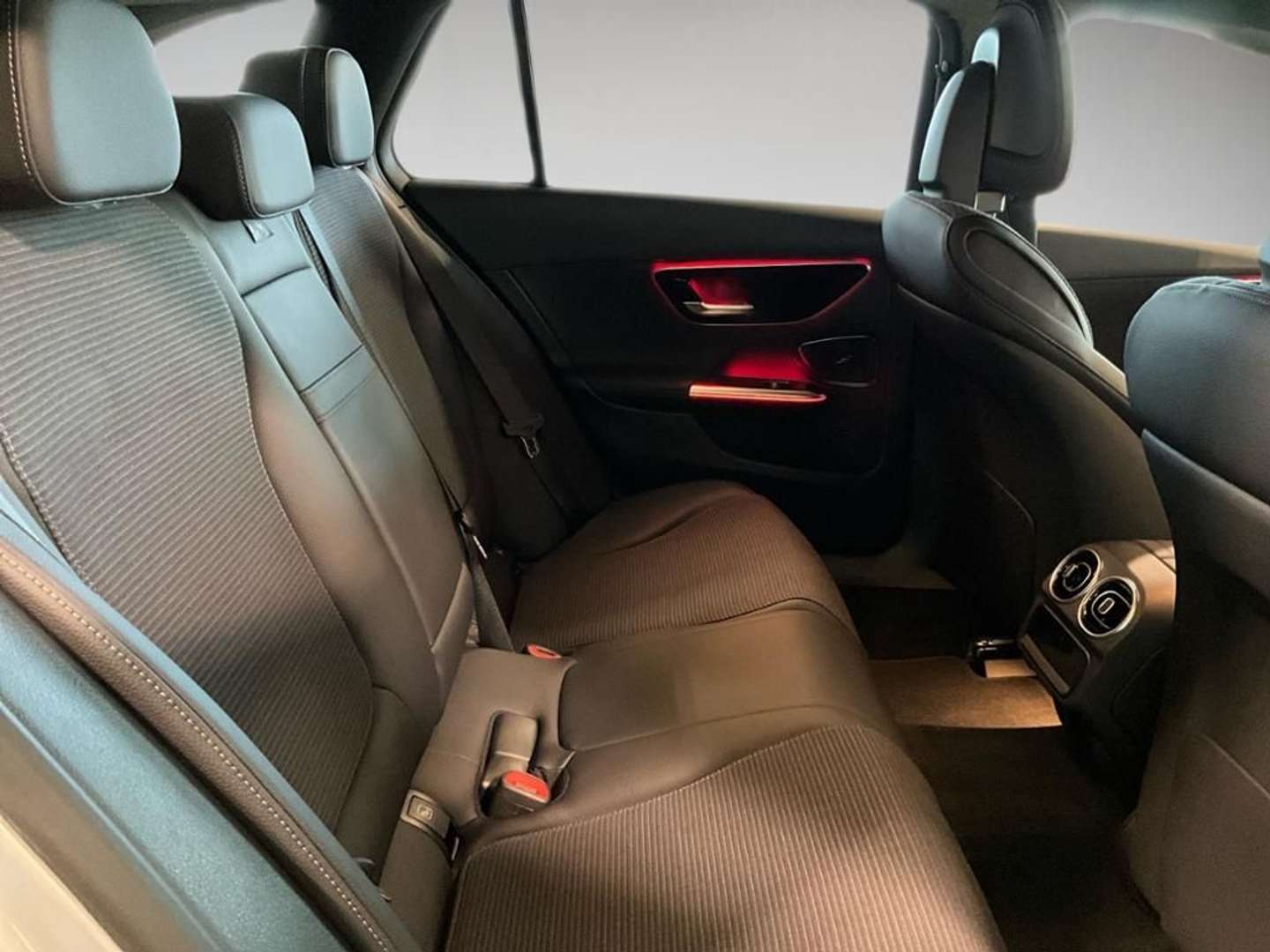 Mercedes Classe C 200 Avantgarde - 2025 - Joinsteer - #11