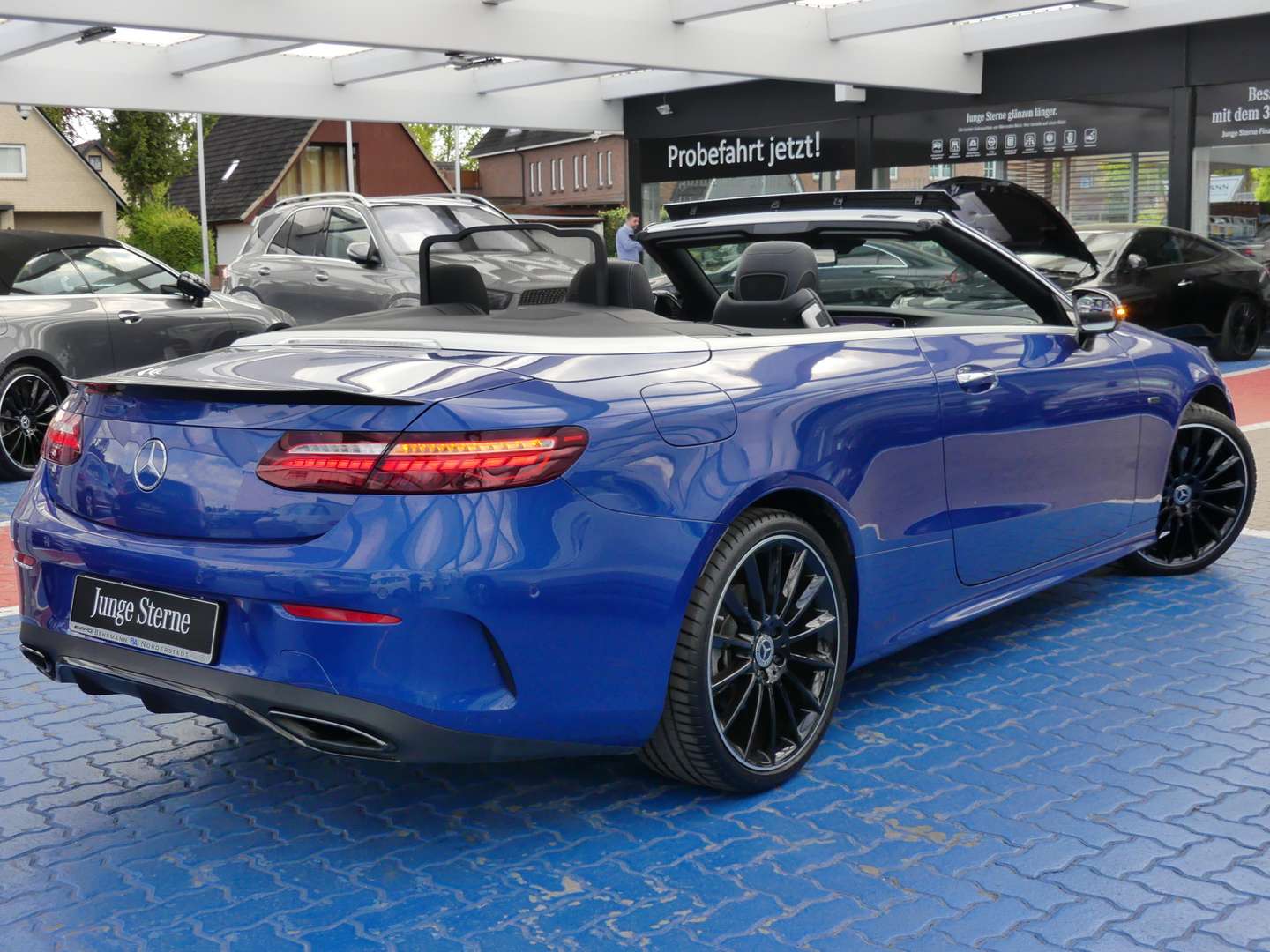 Mercedes Classe E Cabriolet 200 Night Edition - 2024 - Joinsteer - #3