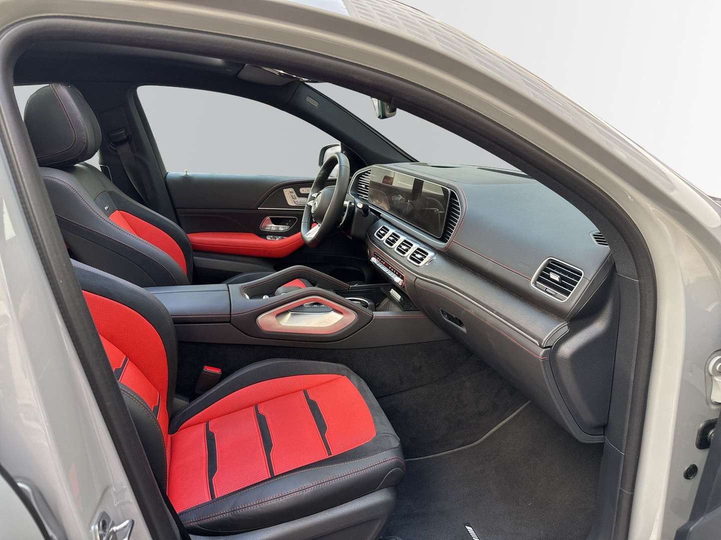 Mercedes GLE Coupé 63 AMG Line - 2025 - Joinsteer - #9