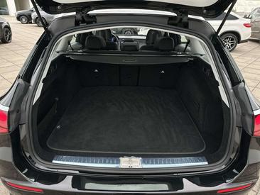 Mercedes Classe E 200 Avantgarde — photo 19