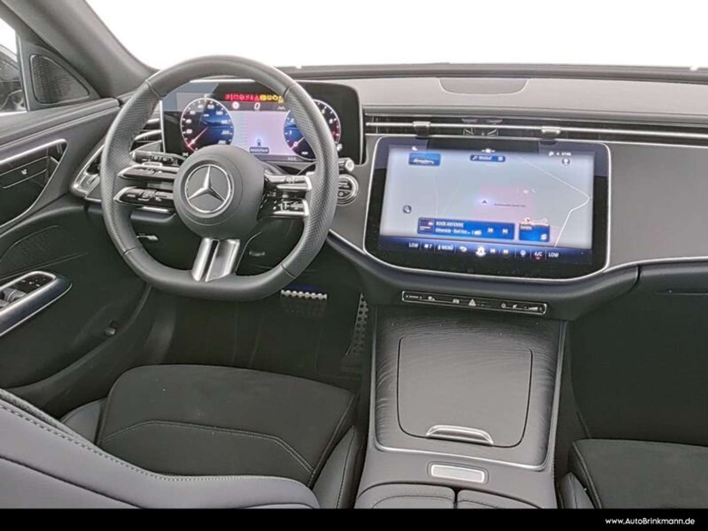 Mercedes Classe E Break 200 AMG Line - 2024 - Joinsteer - #3
