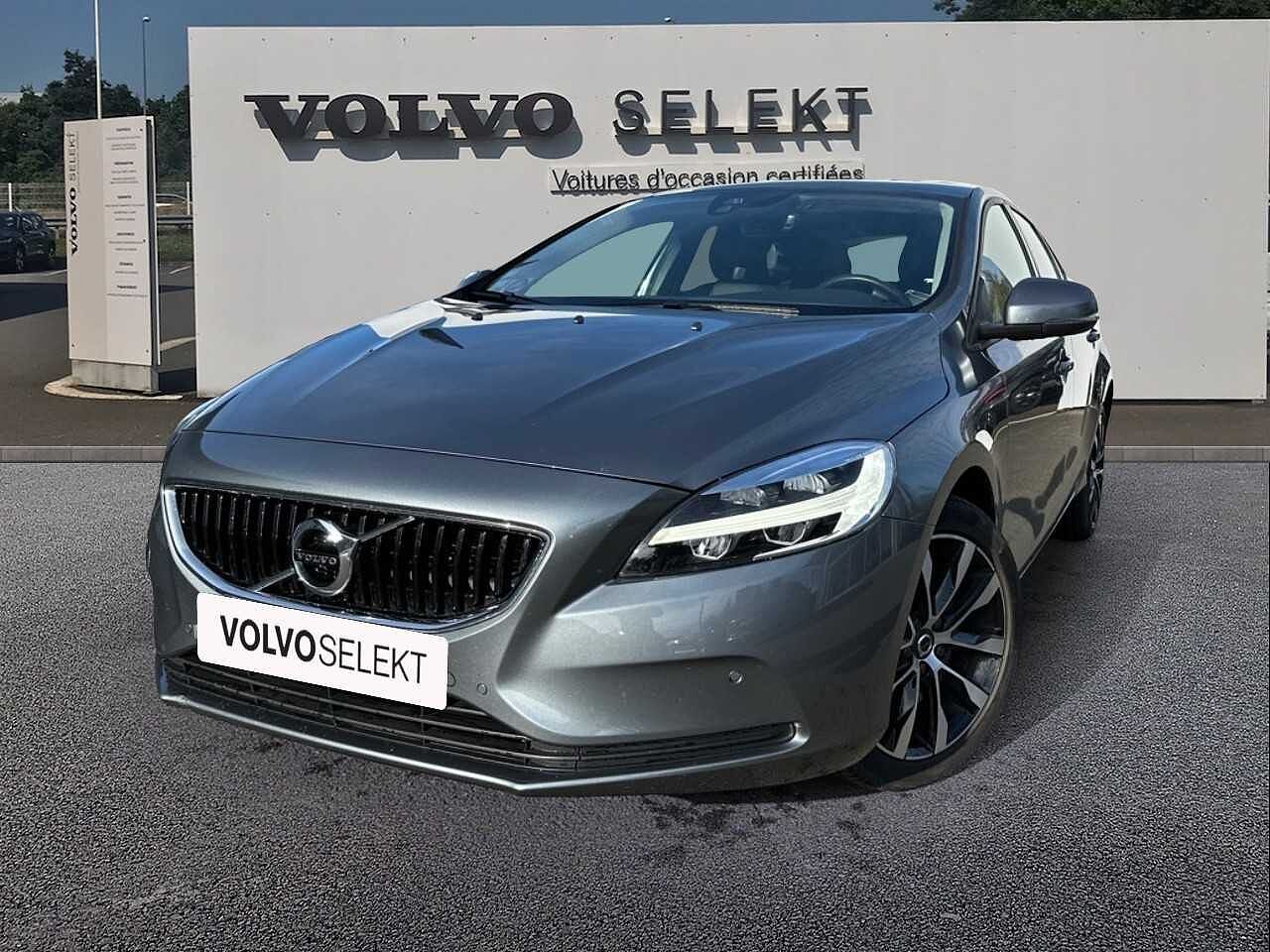 Volvo V40 Momentum T2 - 2019 - Joinsteer