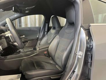 Mercedes CLA 200 Premium — photo 9