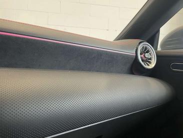 Mercedes CLA 200 Premium — photo 17