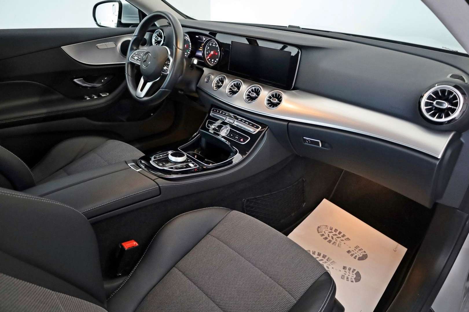 Mercedes Classe E Coupé 200 Avantgarde - 2019 - Joinsteer - #2