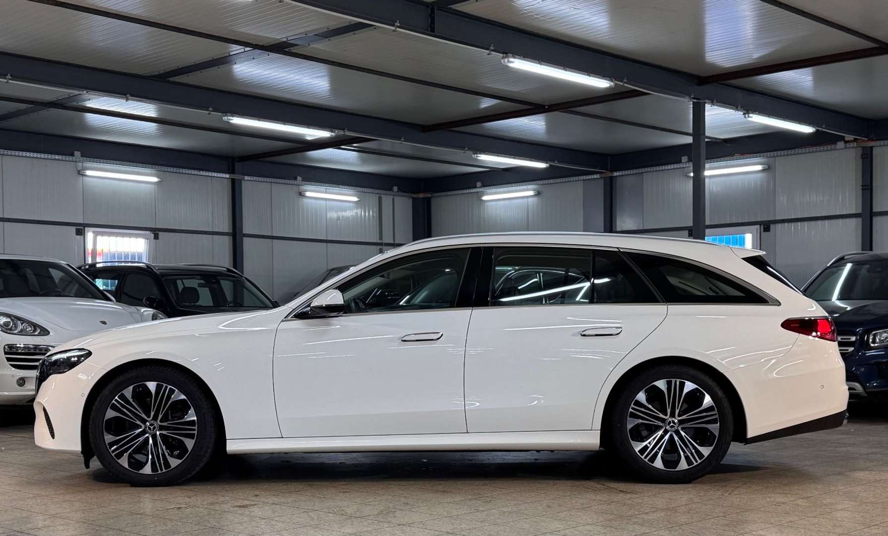 Mercedes Classe E 220 Avantgarde - 2024 - Joinsteer - #4
