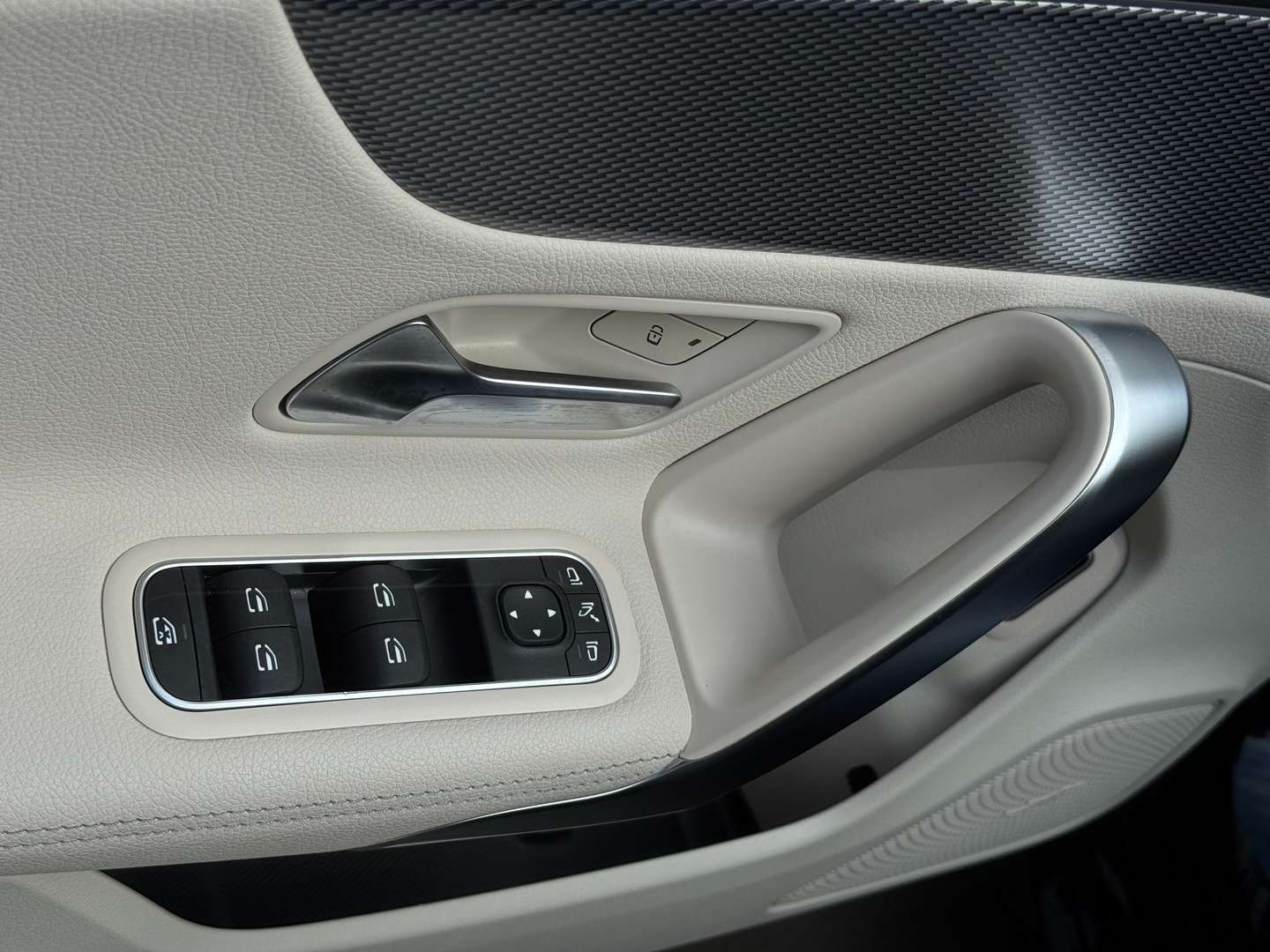 Mercedes CLA 250 Business Solution Luxury - 2022 - Joinsteer - #25