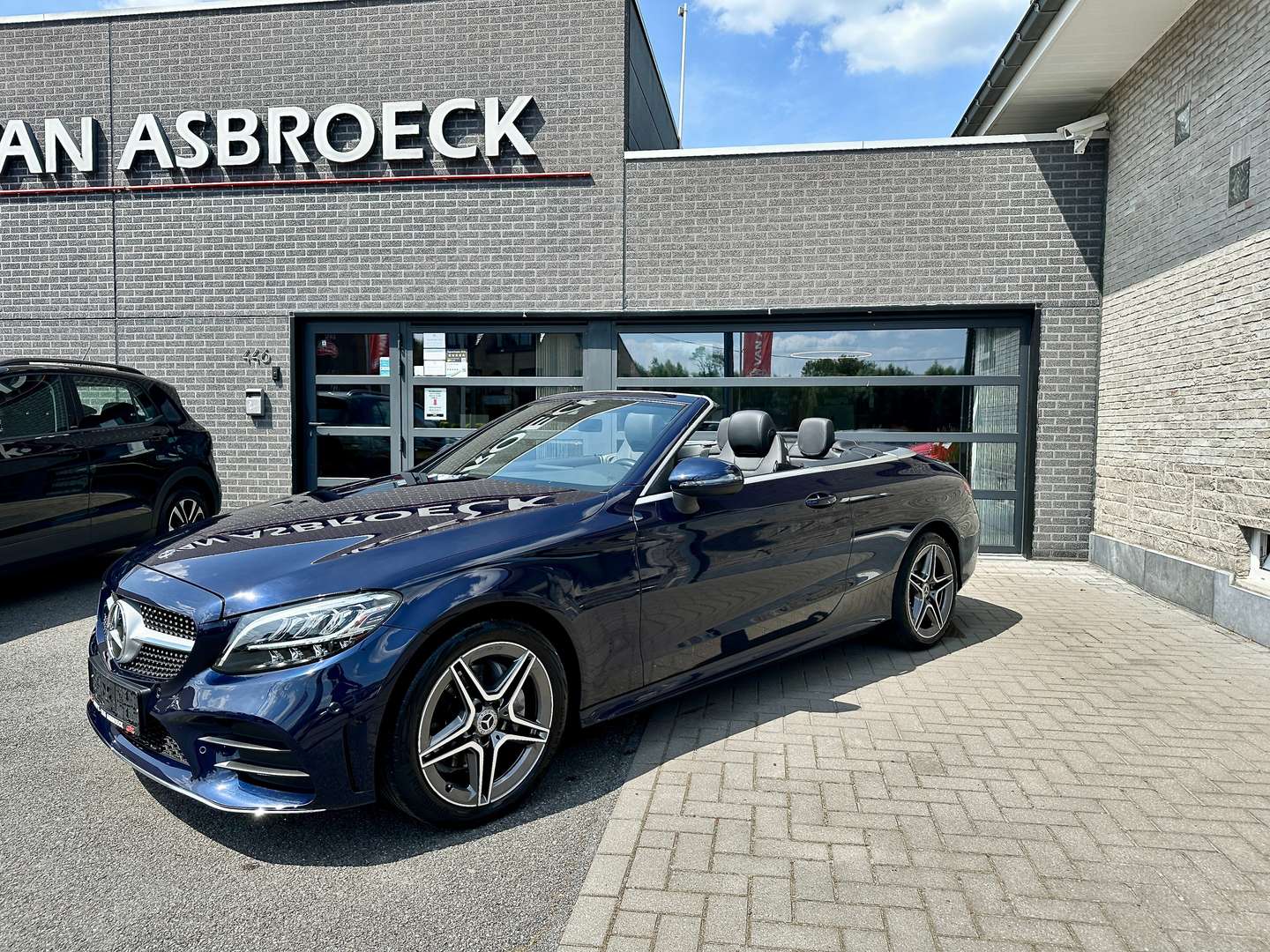 Mercedes Classe C Cabriolet 180 AMG Line - 2019 - Joinsteer - #1