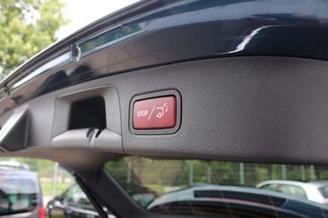 Mercedes EQA 250 Progressive — photo 11