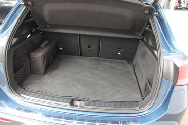 Mercedes EQA 250 Progressive — photo 12