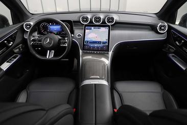 Mercedes GLC 400 AMG Line — photo 4