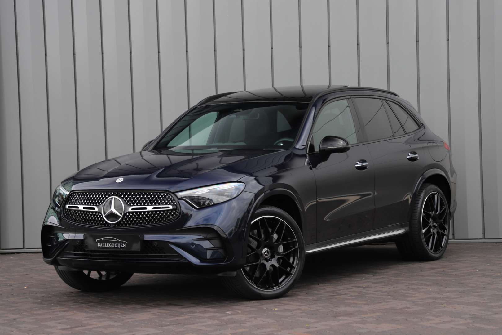 Mercedes GLC 300 AMG Line - 2024 - Joinsteer - #1