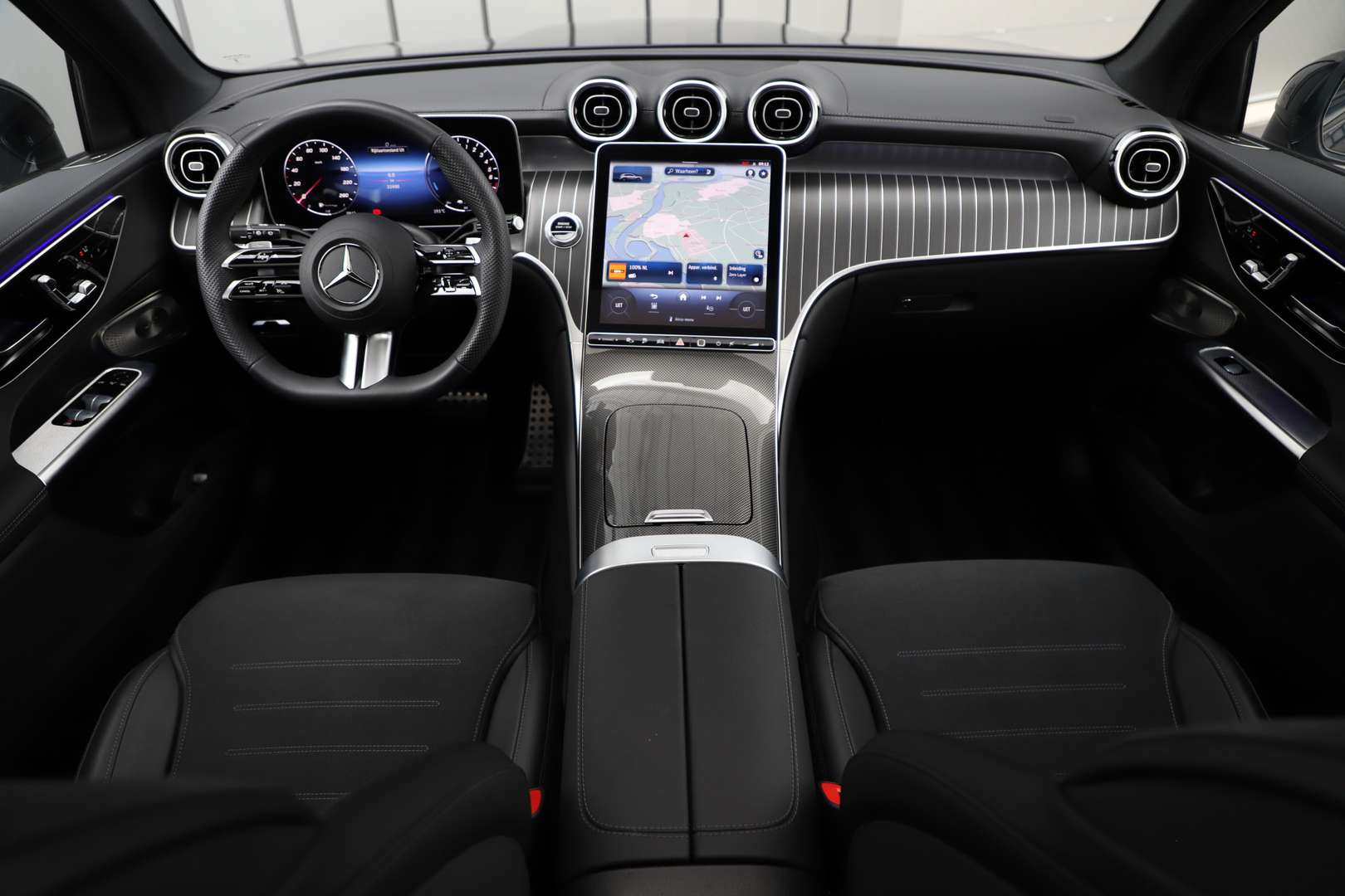 Mercedes GLC 300 AMG Line - 2024 - Joinsteer - #4