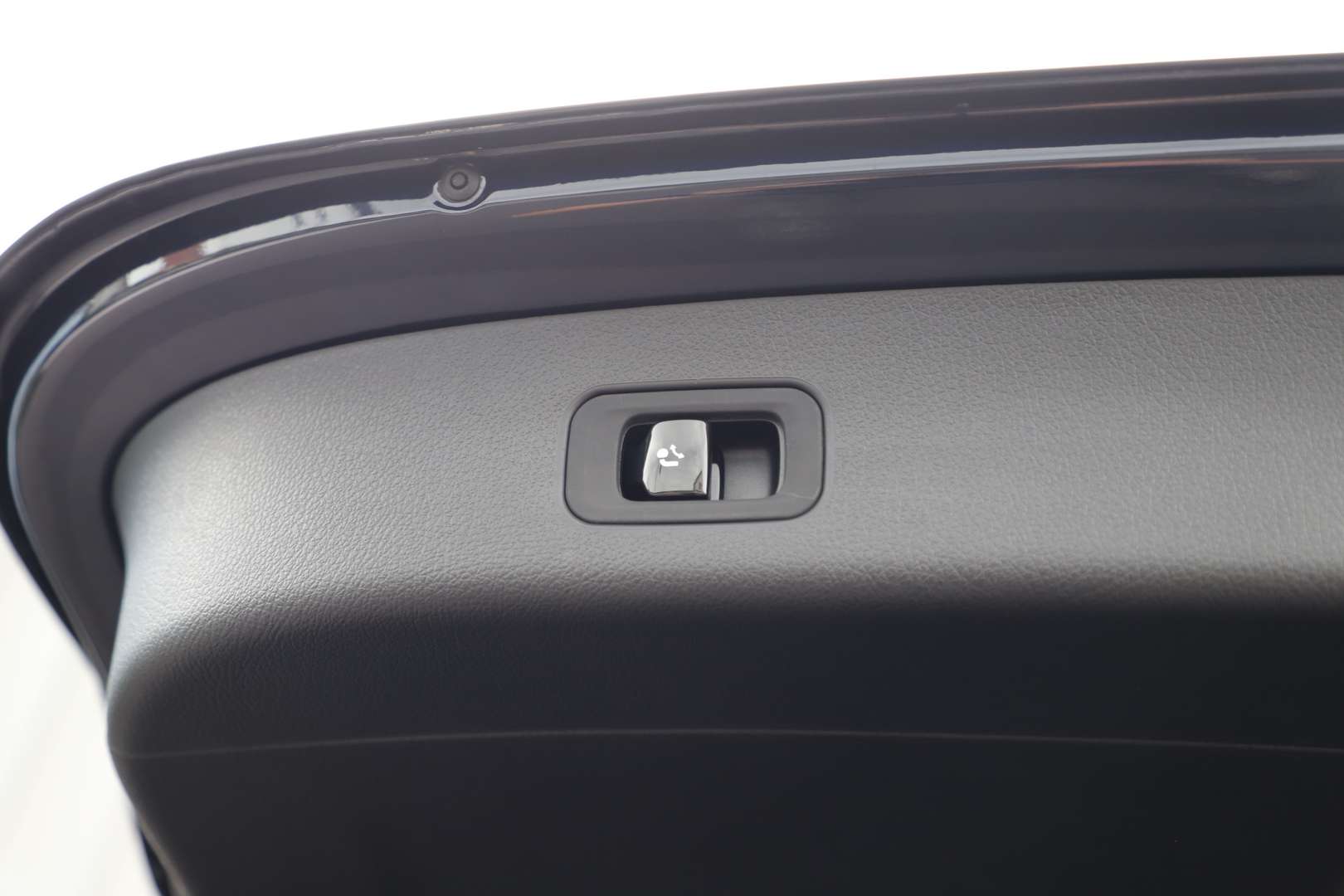 Mercedes GLC 300 AMG Line - 2024 - Joinsteer - #27