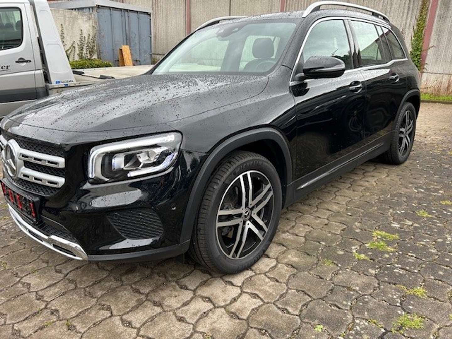 Mercedes GLB 200 Progressive - 2023 - Joinsteer - #1