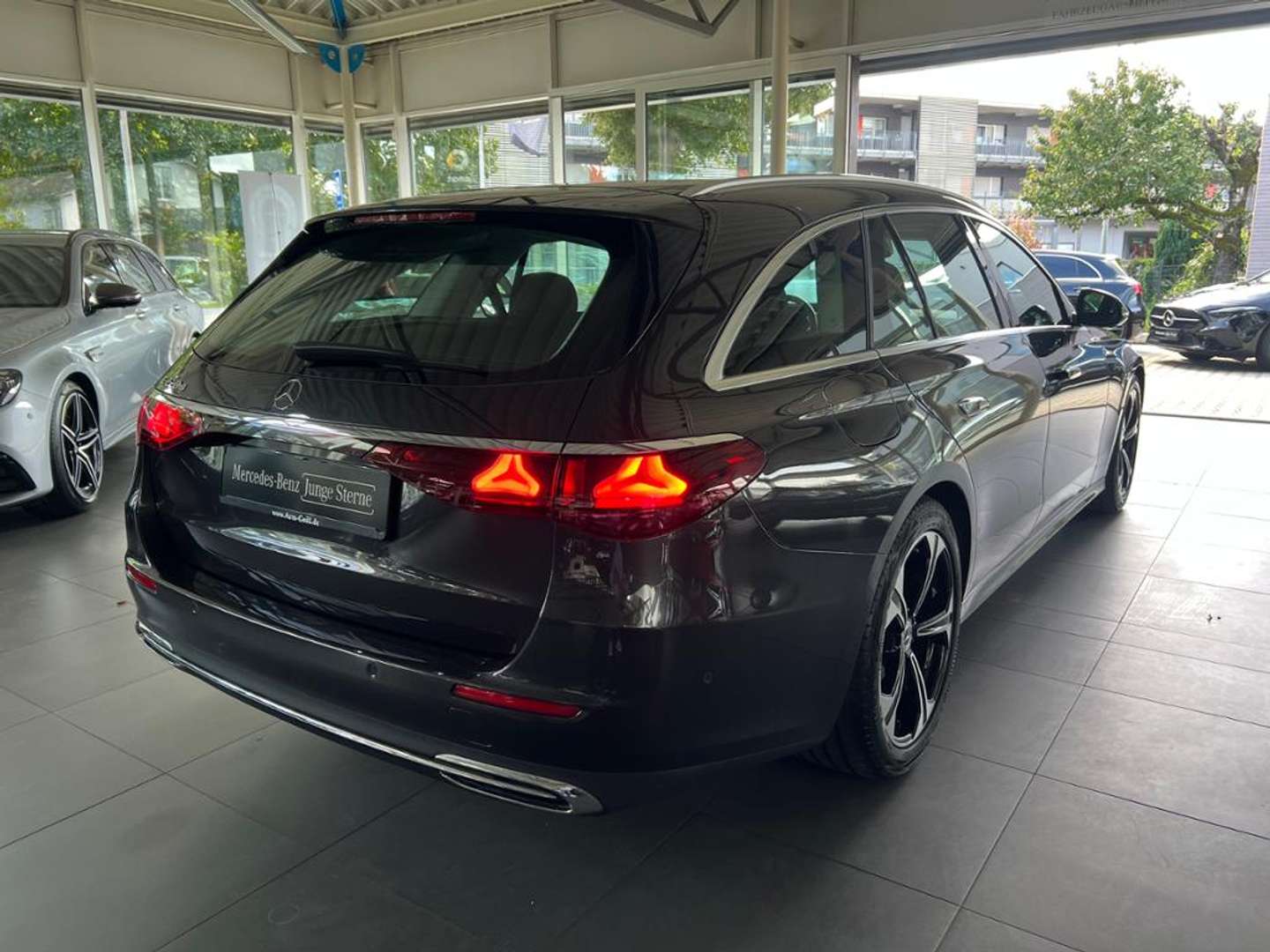 Mercedes Classe E Break 220 Avantgarde - 2024 - Joinsteer - #4