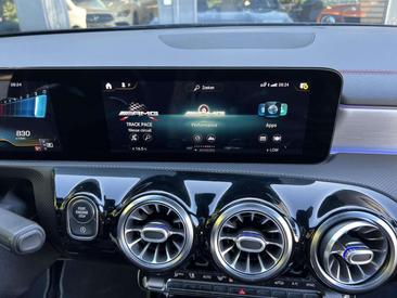 Mercedes CLA 45 AMG Line — photo 13